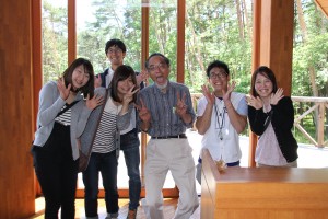 編集長の威厳は…